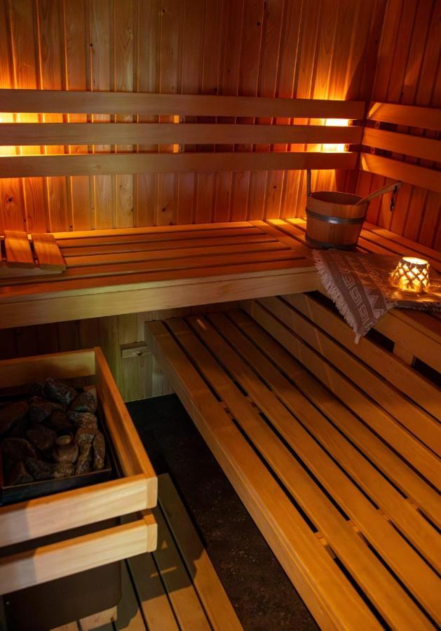B&B Joli Met Prive Wellness Wemeldinge Ngoại thất bức ảnh